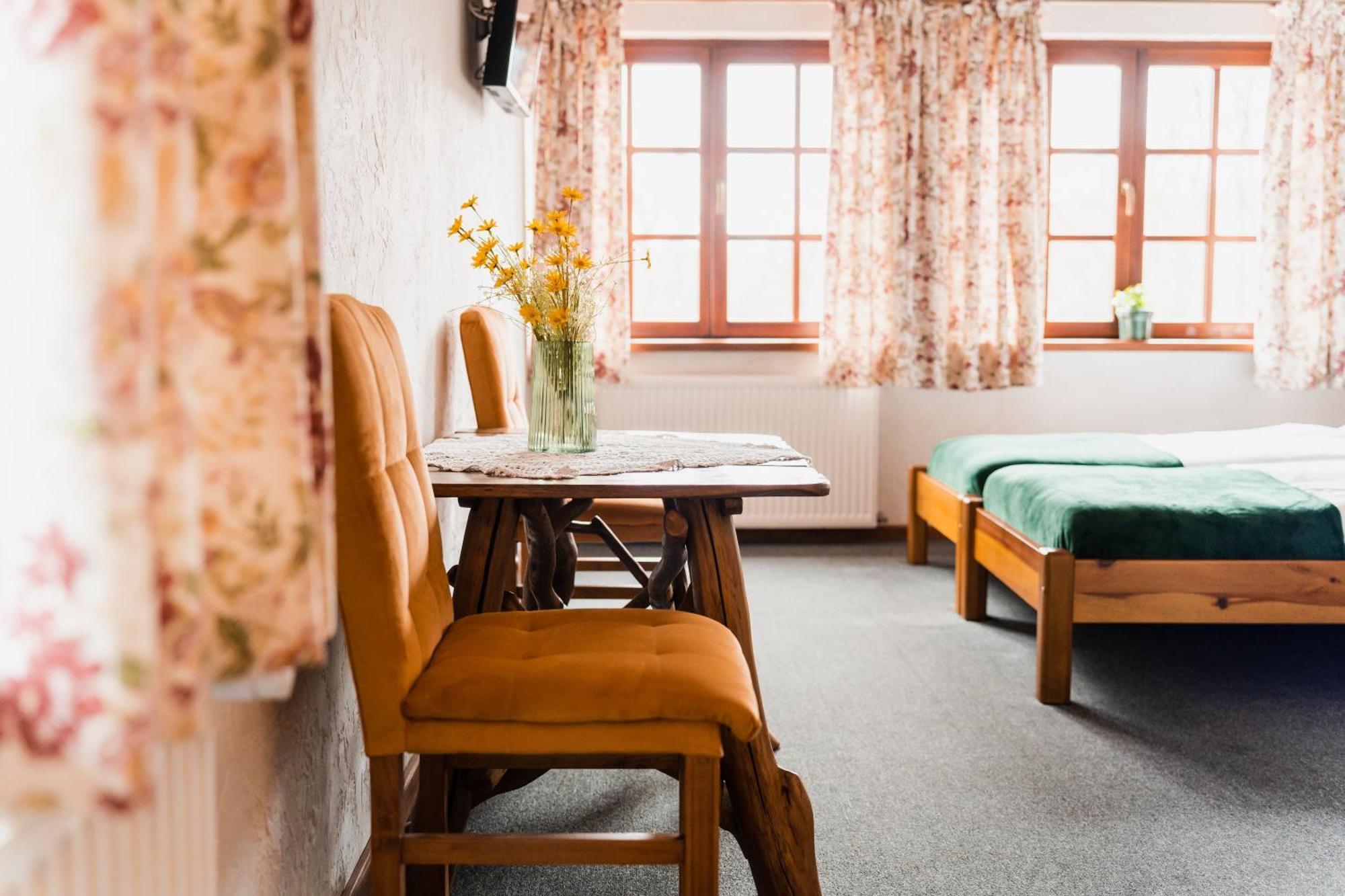 Karczma Zacisze Bed & Breakfast Krutyń Dış mekan fotoğraf